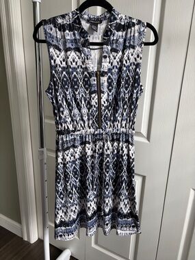Robert Louis Navy and White Printed Top